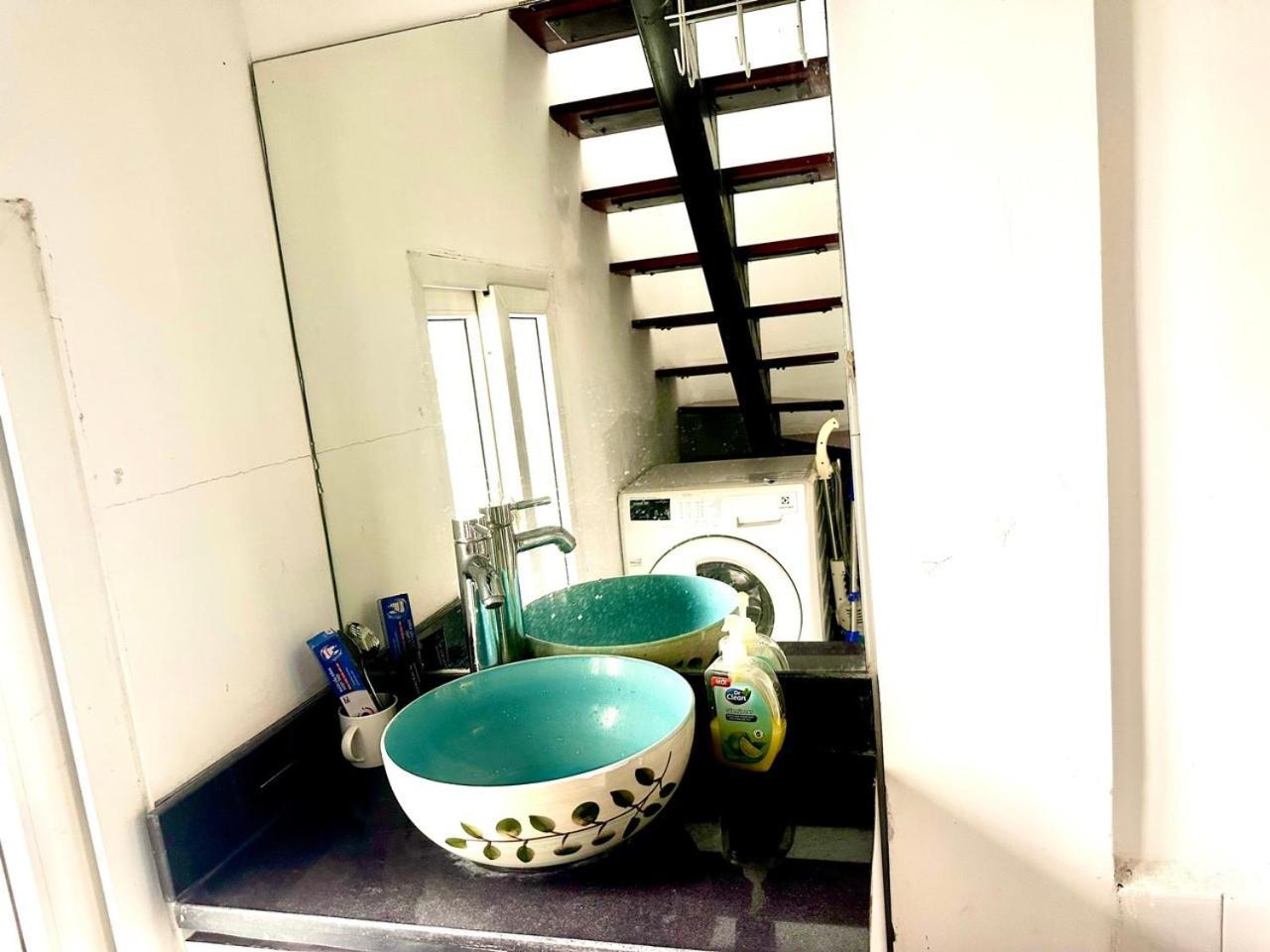 Duplex Warm Hanoi, 2 Bedrooms, Old Quarter, 3Mins To Hoan Kiem Lake Exteriör bild