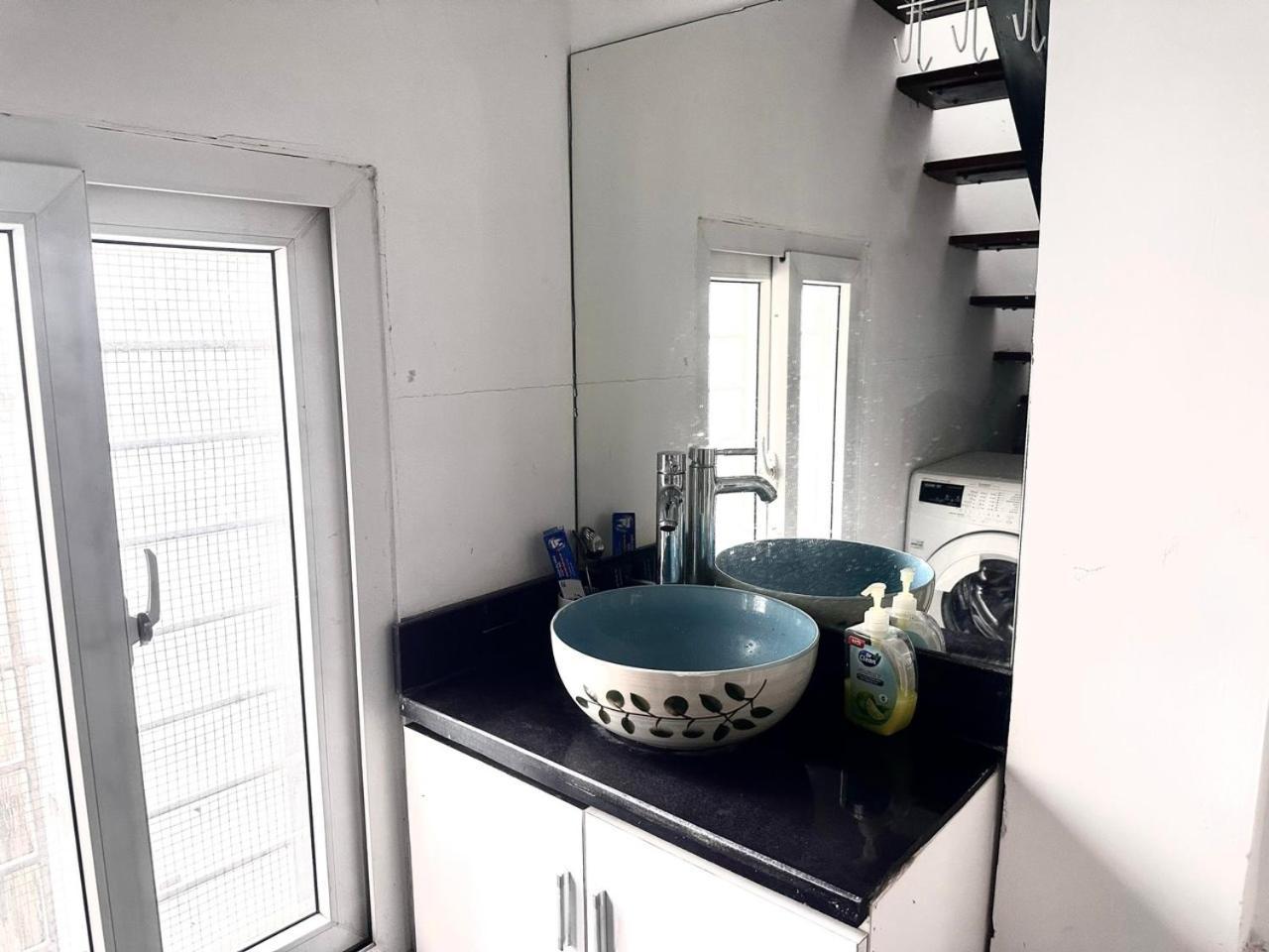 Duplex Warm Hanoi, 2 Bedrooms, Old Quarter, 3Mins To Hoan Kiem Lake Exteriör bild